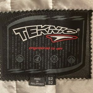 Teknic Motorcycle jacket, Like New, never worn on bike. Armored & Leather